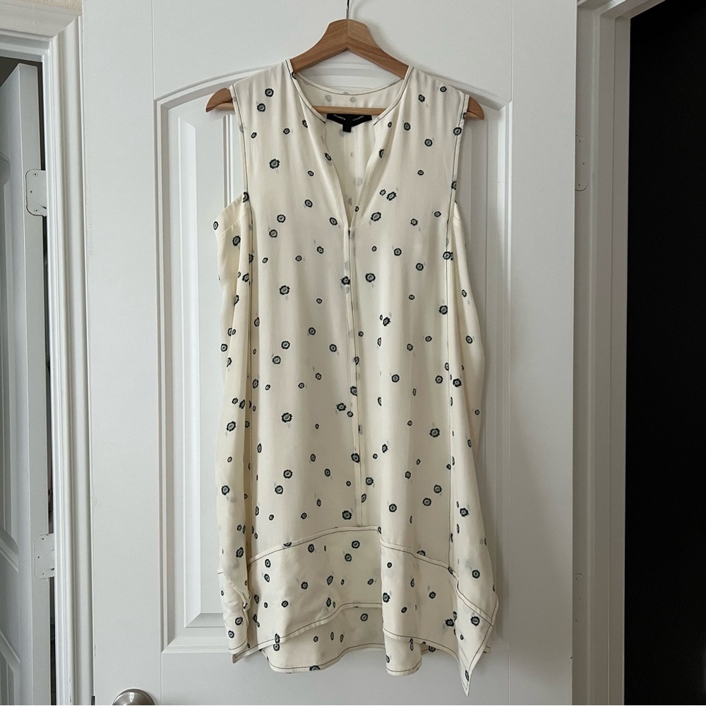 Sleeveless Cream Floral Print Shift Dress